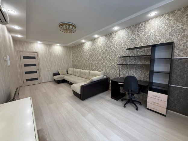 Купить квартиру в районе Ленинский в Воронеже. Вариант № 7611131, 9, площадь -  квм, цена 8750000 рублей