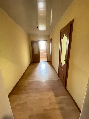 Купить коммерческую недвижимость в Элисте. Вариант № 37953, 13, площадь -  квм, цена 36000000 рублей