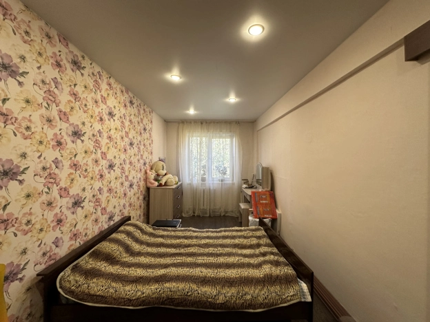 Купить двухкомнатную квартиру в Микрорайоне 15-й, Ангарск в Ангарске. Вариант № 33444, 3, площадь -  квм, цена 3450000 рублей