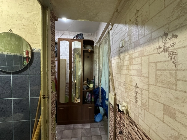 Купить двухкомнатную квартиру в Микрорайоне 15-й, Ангарск в Ангарске. Вариант № 33444, 6, площадь -  квм, цена 3450000 рублей