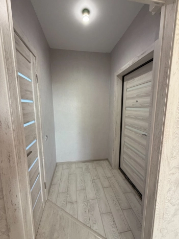 Купить однокомнатную квартиру в Челябинской области. Вариант № 8209640, 9, площадь -  квм, цена 1790000 рублей