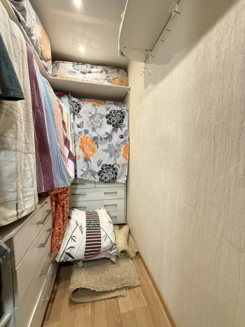 Купить квартиру в Белгороде. Вариант № 8401890, 6, площадь -  квм, цена 6550000 рублей