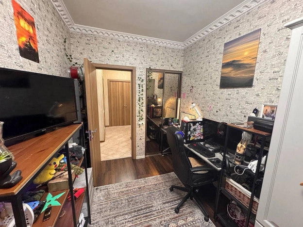 Купить квартиру в Москве. Вариант № 8107125, 11, площадь -  квм, цена 45000000 рублей