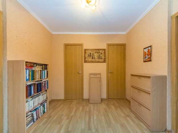 . Вариант № 9825, 7, площадь - 81.9 квм, цена 10500000 рублей