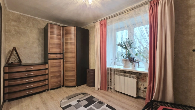 Купить квартиру в Липецкой области. Вариант № 9863341, 9, площадь -  квм, цена 4000000 рублей