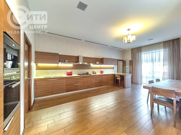 Купить дом в Воронеже. Вариант № 12492, 18, площадь -  квм, цена 79000000 рублей