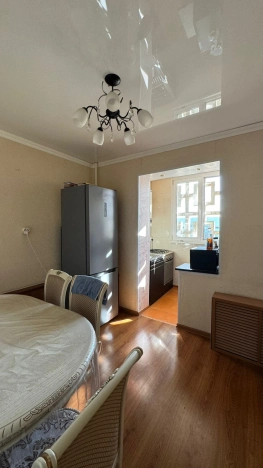 Купить трехкомнатную квартиру в Микрорайоне 8-й, Элиста в Элисте. Вариант № 2887815, 6, площадь -  квм, цена 5350000 рублей