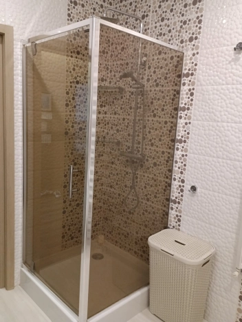 Купить трехкомнатную квартиру в Калининграде. Вариант № 8163827, 6, площадь -  квм, цена 12300000 рублей