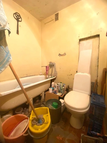 Купить однокомнатную квартиру в Калужской области. Вариант № 1998086, 3, площадь -  квм, цена 3000000 рублей