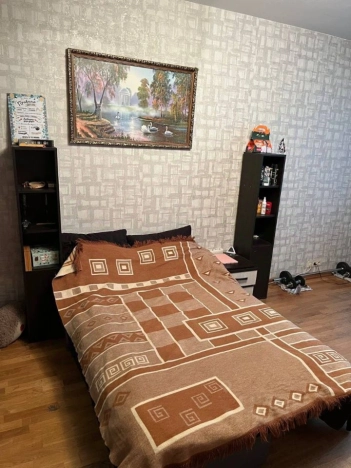 Купить четырехкомнатную квартиру на вторичке в Московской области. Вариант № 2187162, 0, площадь - квм, цена 21800000 рублей