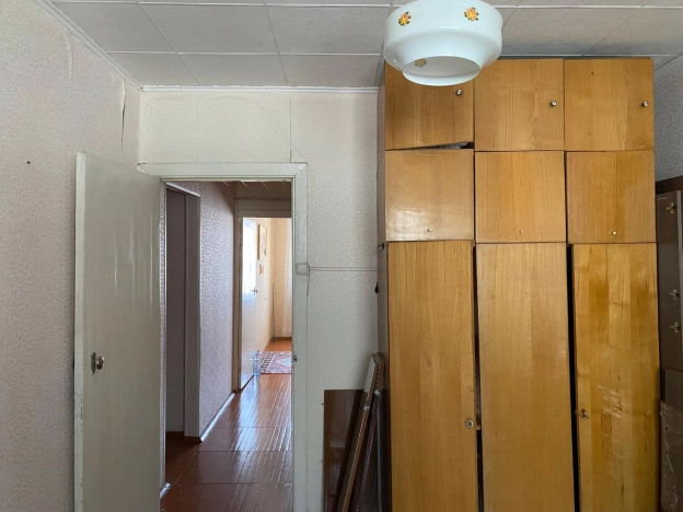 Купить трехкомнатную квартиру на улице Ленина в Бердске. Вариант № 23825, 9, площадь -  квм, цена 5199000 рублей