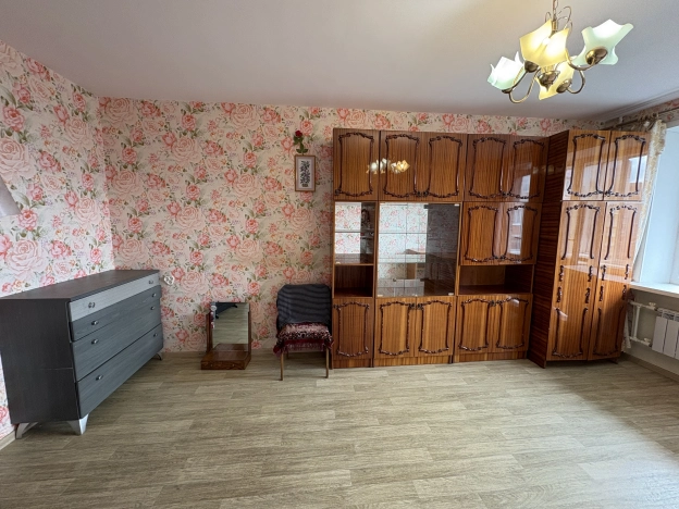 Купить двухкомнатную квартиру в Сыктывкаре. Вариант № 1738563, 12, площадь -  квм, цена 4500000 рублей