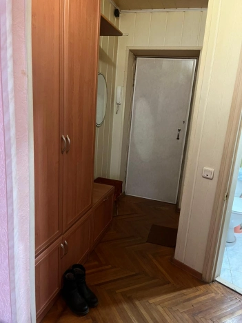 Купить однокомнатную квартиру в районе Ворошиловский в Ростове-на-Дону. Вариант № 8848143, 8, площадь -  квм, цена 3800000 рублей