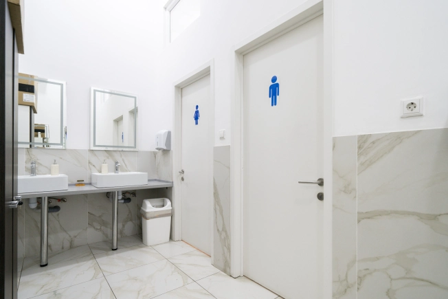 Купить офисы в Москве. Вариант № 48384, 34, площадь -  квм, цена 117000000 рублей