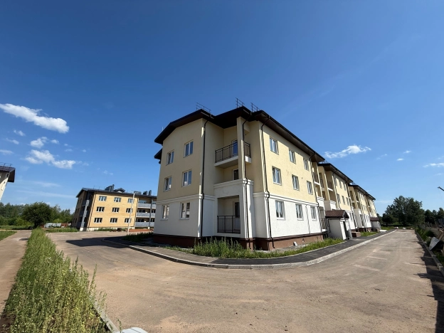 Купить трехкомнатную квартиру на улице Молодёжная в Владимирской области. Вариант № 7591786, 4, площадь -  квм, цена 7533000 рублей