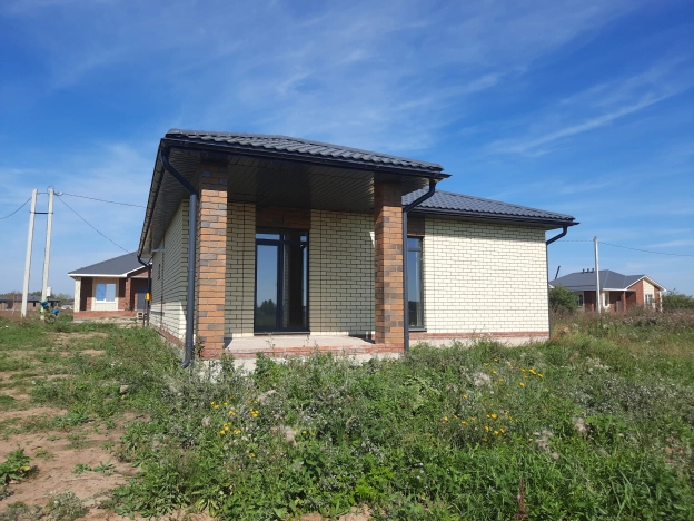 Купить дом на улице Дуслар в Казани. Вариант № 13252, 3, площадь -  квм, цена 8200000 рублей