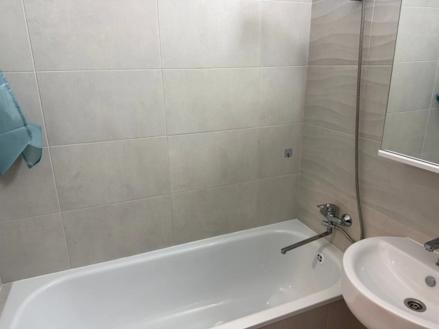 Купить однокомнатную квартиру в Краснодаре. Вариант № 8980592, 10, площадь -  квм, цена 4500000 рублей