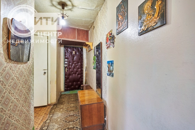 Купить трехкомнатную квартиру в районе Коминтерновский в Воронеже. Вариант № 14109, 15, площадь - квм, цена 3650000 рублей