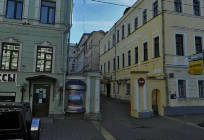 Купить квартиру в районе Басманный в Москве. Вариант № 49731, 1, площадь - квм, цена 53999999.0000 рублей