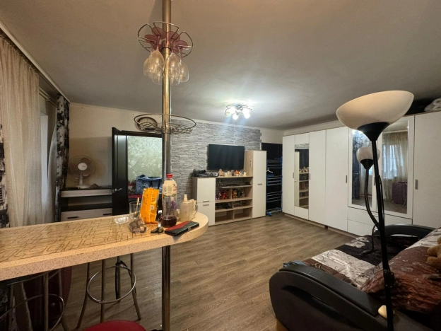 Купить двухкомнатную квартиру в Калужской области. Вариант № 8057639, 1, площадь -  квм, цена 3800000 рублей