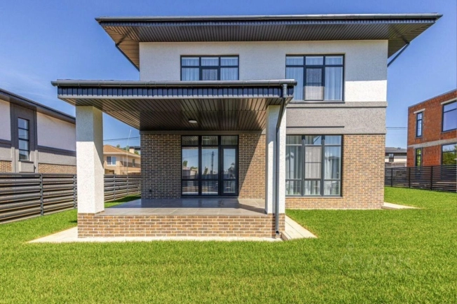 Купить дом в Москве. Вариант № 6709611, 2, площадь -  квм, цена 49900000 рублей