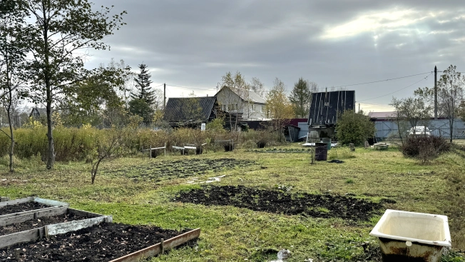 Купить земельный участок на улице Берёзовый переулок в Южно-Сахалинске. Вариант № 21085, 4, площадь - квм, цена 1550000 рублей