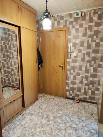 Купить двухкомнатную квартиру в Гороховеце. Вариант № 8635495, 3, площадь -  квм, цена 2400000 рублей