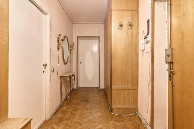 Купить квартиру в Москве. Вариант № 7722402, 6, площадь - квм, цена 31350000 рублей