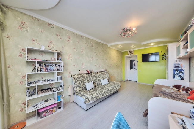 Купить трехкомнатную квартиру в Рязанской области. Вариант № 9124342, 12, площадь -  квм, цена 10300000 рублей