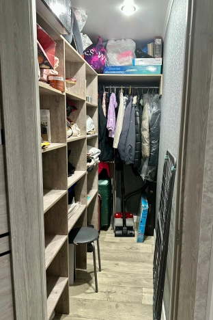 Купить трехкомнатную квартиру в Республике Башкортостан. Вариант № 9886865, 9, площадь -  квм, цена 7200000 рублей