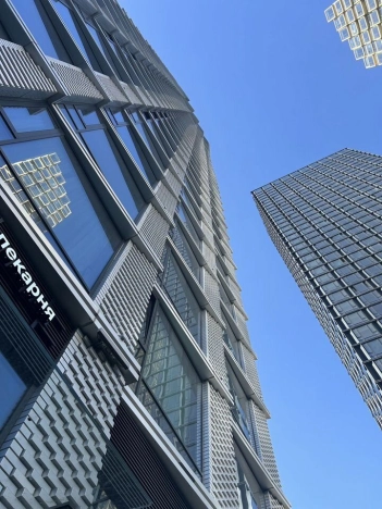 Купить квартиру в Москве. Вариант № 9321608, 33, площадь -  квм, цена 37000000 рублей