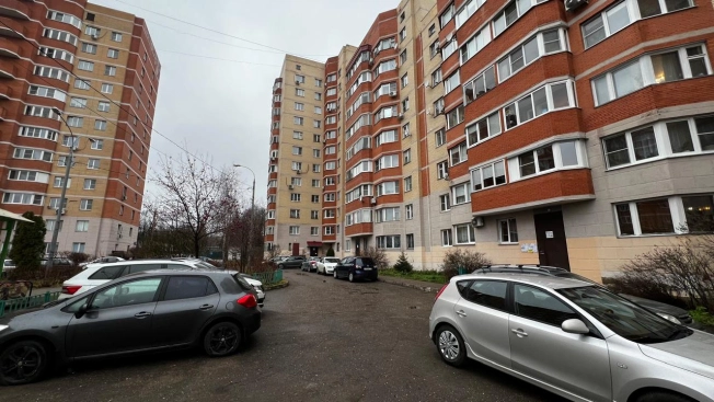 Купить трехкомнатную квартиру в Одинцове. Вариант № 10091229, 2, площадь -  квм, цена 10000000 рублей