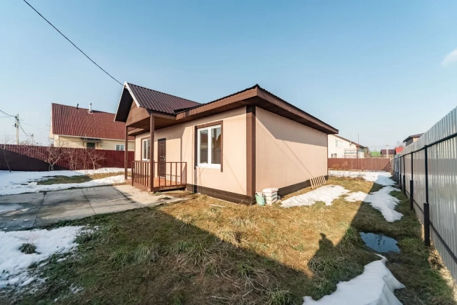 Купить дом в Санкт-Петербурге. Вариант № 5047, 0, площадь -  квм, цена 6600000 рублей