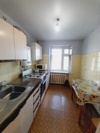 Купить трехкомнатную квартиру на улице 6-я Линия в Ростовской области. Вариант № 4884180, 11, площадь -  квм, цена 4500000 рублей