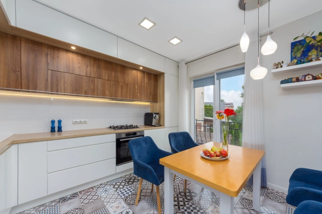 Купить двухкомнатную квартиру в районе Ленинградский в Калининградской области. Вариант № 51306, 0, площадь -  квм, цена 10390000 рублей