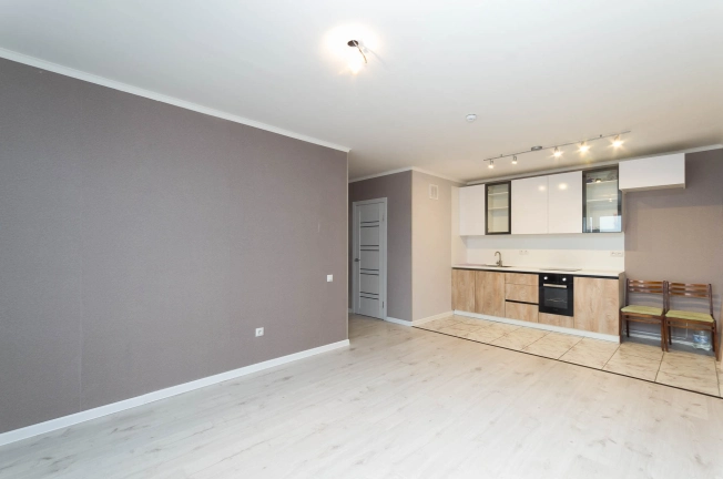 Купить квартиру в Тобольске. Вариант № 8526180, 3, площадь -  квм, цена 6500000 рублей