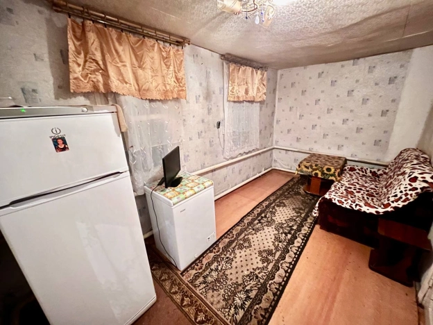 Купить дом в Микрорайоне Пролески, Старый Оскол в Старом Осколе. Вариант № 6717255, 15, площадь -  квм, цена 950000 рублей