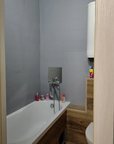 Купить однокомнатную квартиру в Омске. Вариант № 1143595, 17, площадь -  квм, цена 6100000 рублей