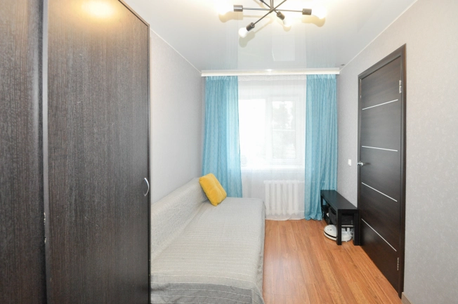 Купить трехкомнатную квартиру на улице Первомайская в Новосибирске. Вариант № 1725423, 10, площадь -  квм, цена 5080000 рублей