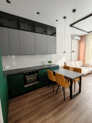 Купить квартиру в Москве. Вариант № 8233354, 1, площадь -  квм, цена 35500000 рублей