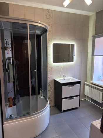 Купить дом на улице Садовая в Алтайском крае. Вариант № 38751, 15, площадь -  квм, цена 10500000 рублей