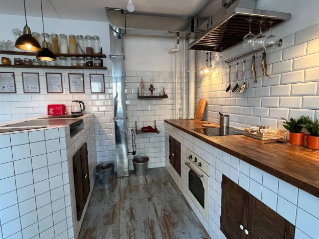 Купить трехкомнатную квартиру на улице Германа Лопатина в Нижнем Новгороде. Вариант № 26444, 5, площадь -  квм, цена 29900000 рублей