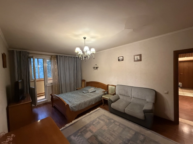 Купить квартиру на вторичке у метро Коптево в Москве. Вариант № 39565, 24, площадь -  квм, цена 28000000 рублей