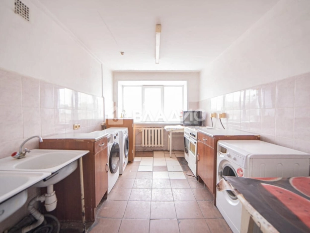 Купить комнату в Новосибирской области. Вариант № 9267007, 6, площадь - квм, цена 1430000 рублей