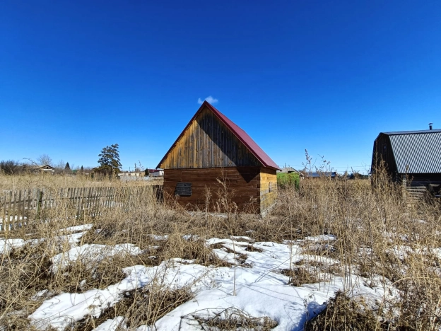 Купить земельный участок в Алтайском крае. Вариант № 20522, 3, площадь -  квм, цена 1220000 рублей