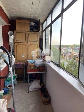 Купить трехкомнатную квартиру на улице Жилмассив в Новосибирской области. Вариант № 9146328, 12, площадь -  квм, цена 6000000 рублей