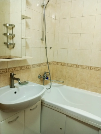 Купить квартиру на улице Сафоновский проезд в Раменском. Вариант № 8875783, 11, площадь -  квм, цена 6500000 рублей