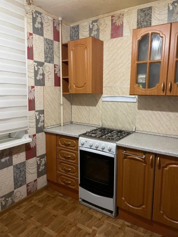 Купить двухкомнатную квартиру на улице Октябрьский проспект в Сыктывкаре. Вариант № 22471, 0, площадь -  квм, цена 4600000 рублей