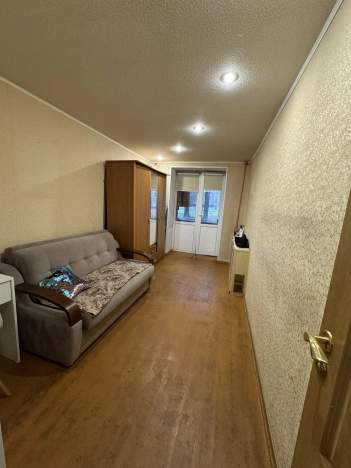 Купить трехкомнатную квартиру в Ярославской области. Вариант № 9663313, 4, площадь -  квм, цена 4690000 рублей