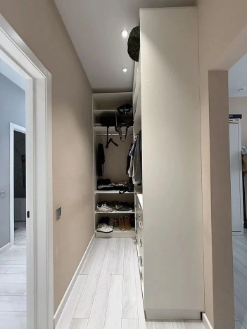 Купить трехкомнатную квартиру в районе Кировский в Ростове-на-Дону. Вариант № 240132, 17, площадь -  квм, цена 22800000 рублей